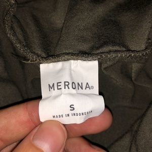 Merona skirt (size small, 32 inches long)